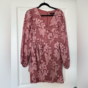 Lulu’s Mauve Floral Jacquard Long Sleeve Mini Dress